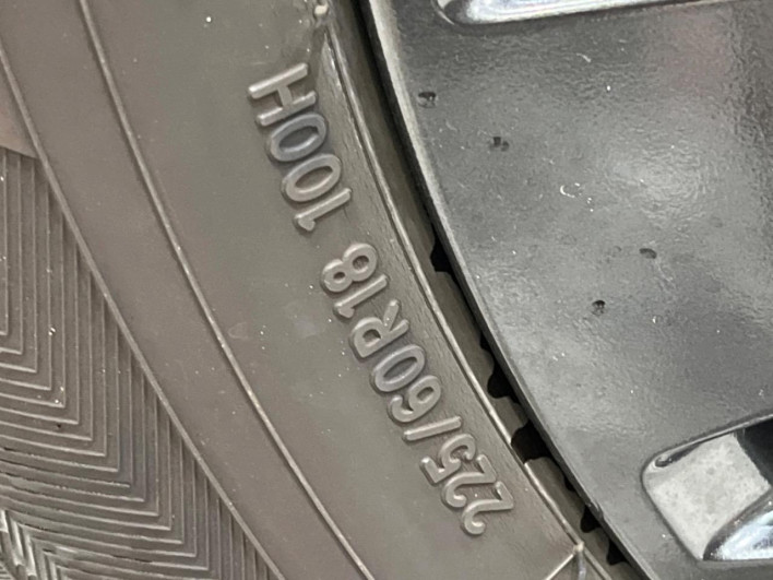 2018 Subaru Legacy Outback DBA-BS9 (UW-6a2cc98ea8b34)[10]