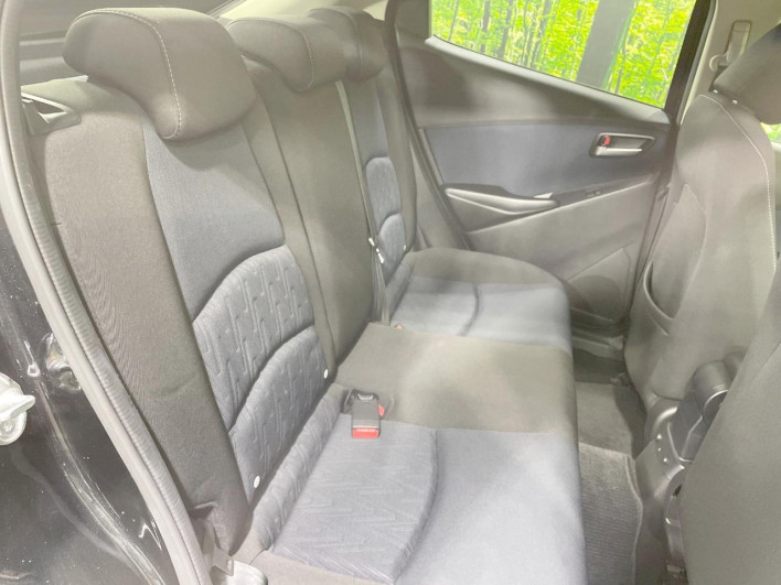 2015 Mazda Demio LDA-DJ5AS (UW-6a2cc9999f7be)[20]