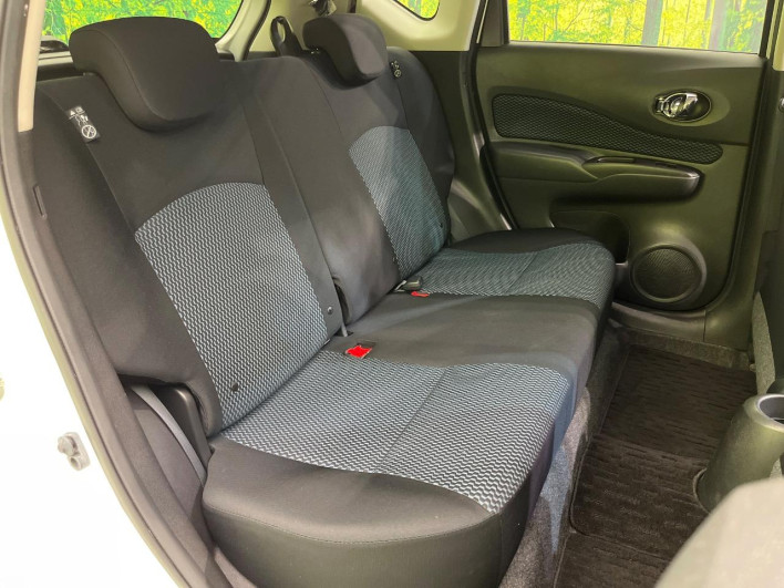 2013 Nissan Note DBA-E12 (UW-6a2cc9a0ae39f)[20]