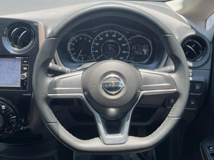 2017 Nissan Note DBA-E12 (UW-6a2cc9a314a60)[26]