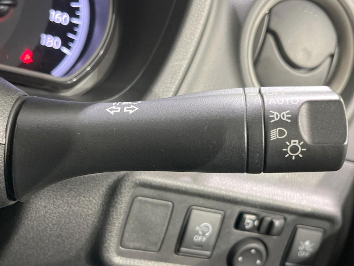 2020 Nissan Note DBA-E12 (UW-6a2cc9a399cfb)[21]
