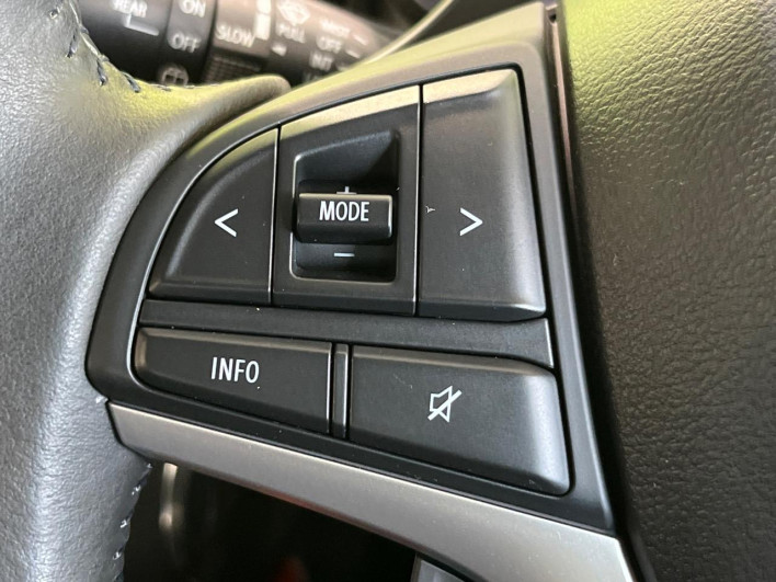 2017 Suzuki Ignis DAA-FF21S (UW-6a2cc9ac1a8d0)[21]