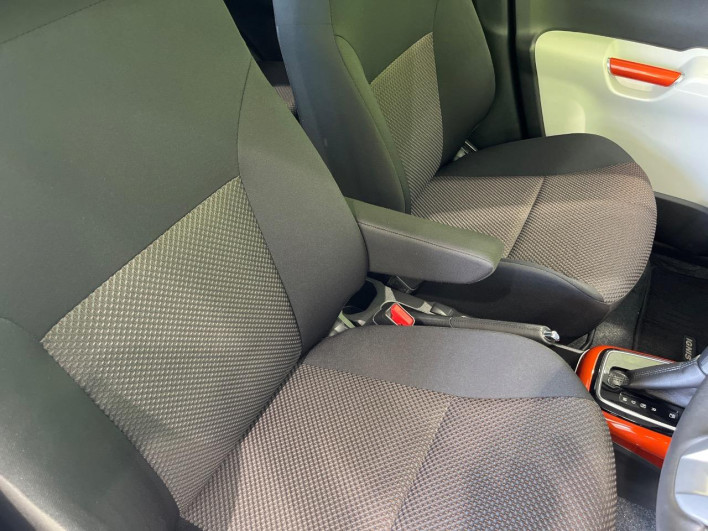 2017 Suzuki Ignis DAA-FF21S (UW-6a2cc9ac1a8d0)[26]