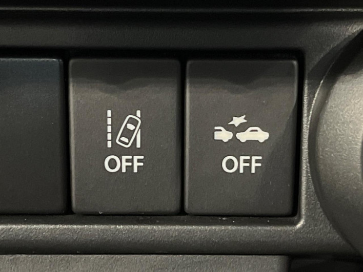 2017 Suzuki Ignis DAA-FF21S (UW-6a2cc9ac1a8d0)[11]