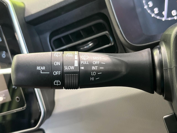 2017 Suzuki Ignis DAA-FF21S (UW-6a2cc9ac1a8d0)[17]
