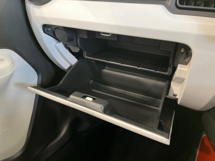 2017 Suzuki Ignis DAA-FF21S (UW-6a2cc9ac1a8d0)[5]