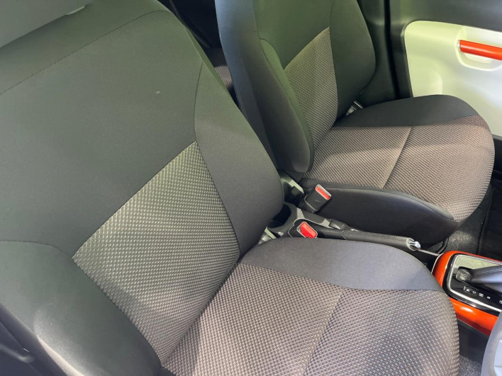 2017 Suzuki Ignis DAA-FF21S (UW-6a2cc9ac1a8d0)[25]