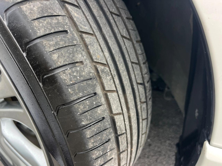 2011 Honda Fit DBA-GE8 (UW-6a2cc9b8cfbb8)[8]