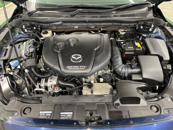 2015 Mazda Atenza Sedan LDA-GJ2AP (UW-6a2cc9c45d65b)[4]
