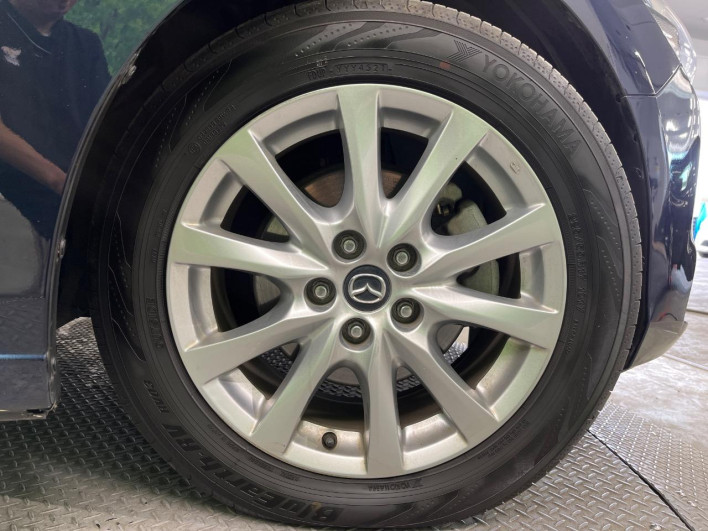 2015 Mazda Atenza Sedan LDA-GJ2AP (UW-6a2cc9c45d65b)[12]
