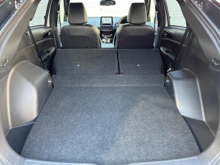 2024 Mitsubishi Eclipse Cross 5BA-GK1W (UW-6a2cc9c4daa44)[22]