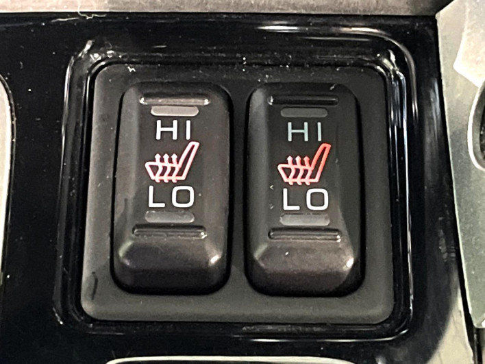 2023 Mitsubishi Eclipse Cross PHEV 5LA-GL3W (UW-6a2cc9c6f33b5)[19]