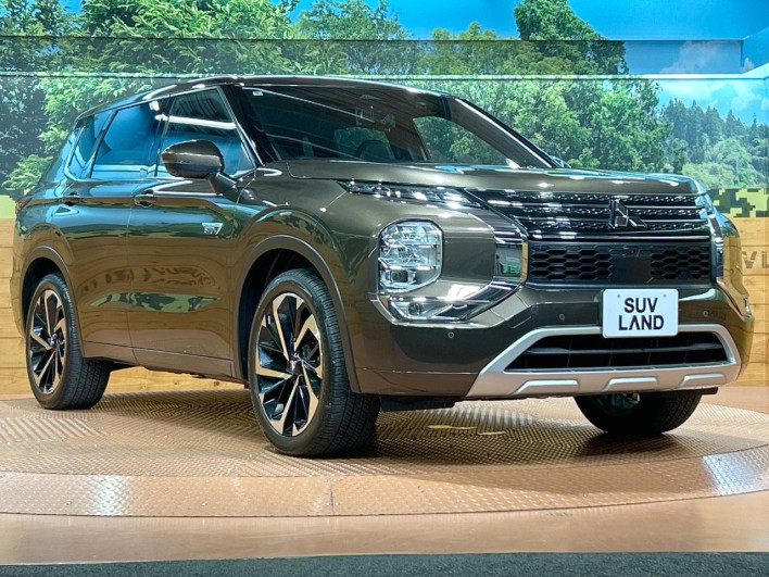 2022 Mitsubishi OUTLANDER PHEV 5LA-GN0W (UW-6a2cc9c7a0b84)[18]
