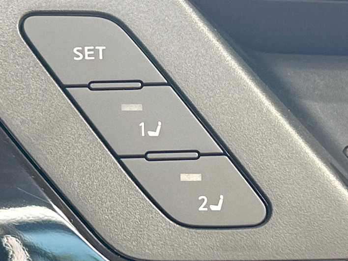 2022 Mitsubishi OUTLANDER PHEV 5LA-GN0W (UW-6a2cc9c7a0b84)[28]