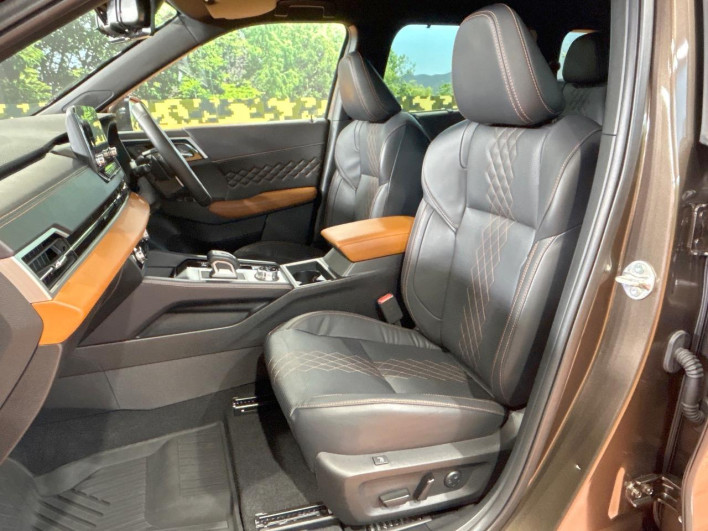 2022 Mitsubishi OUTLANDER PHEV 5LA-GN0W (UW-6a2cc9c7a0b84)[27]