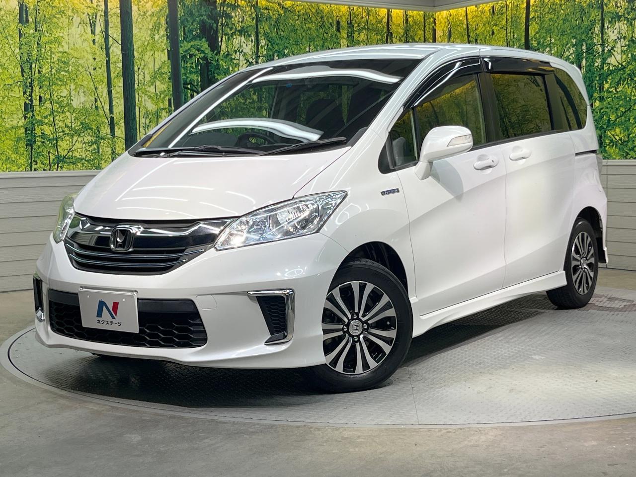 2014 Honda Freed hybrid DAA-GP3