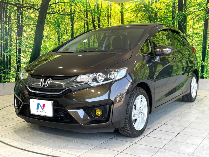 2015 Honda Fit Hybrid DAA-GP5 (UW-6a2cc9cb87e15)[7]