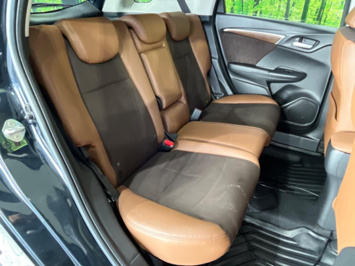 2015 Honda SHUTTLE DAA-GP7 (UW-6a2cc9cf5aa92)[12]