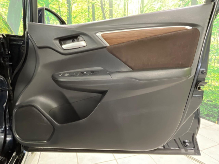 2015 Honda SHUTTLE DAA-GP7 (UW-6a2cc9cf5aa92)[28]
