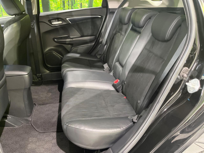2019 Honda SHUTTLE 6AA-GP8 (UW-6a2cc9cff1b12)[24]