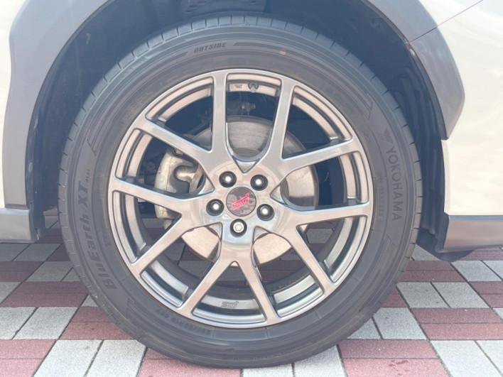 2017 Subaru XV DBA-GT7 (UW-6a2cc9d75c9af)[23]