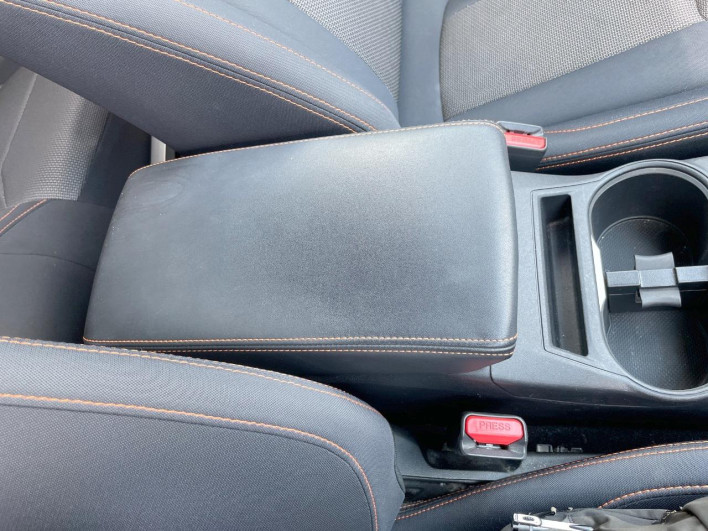 2018 Subaru XV DBA-GT7 (UW-6a2cc9d7d0388)[26]