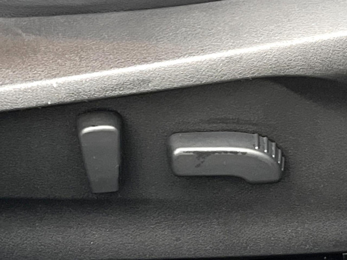 2018 Subaru XV DBA-GT7 (UW-6a2cc9d807af0)[23]