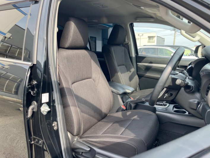 2021 Toyota Hilux 3DF-GUN125 (UW-6a2cc9dee6a3c)[15]