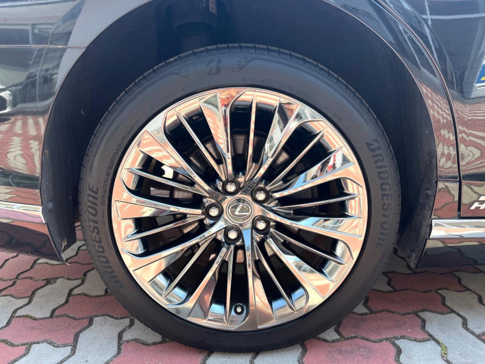 2017 Lexus LS DAA-GVF55 (UW-6a2cc9e0d7078)[13]