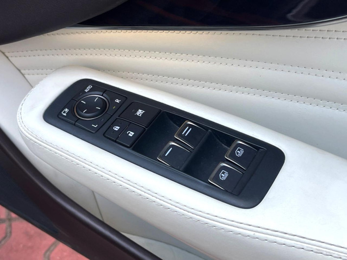 2017 Lexus LS DAA-GVF55 (UW-6a2cc9e0d7078)[27]