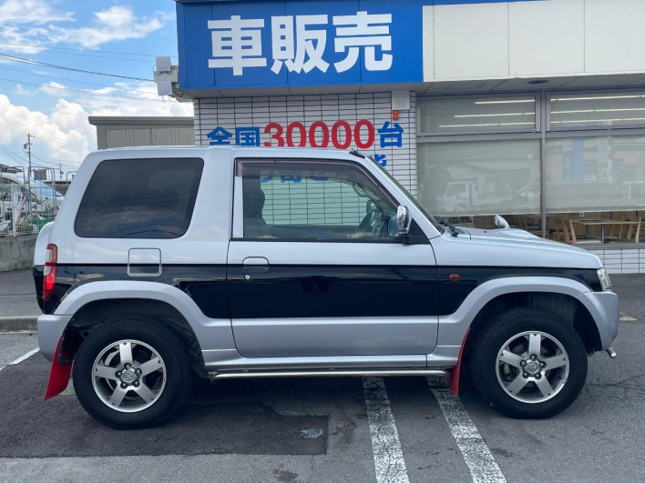 2011 Mitsubishi Pajero Mini ABA-H58A (UW-6a2cc9e30c4cc)[16]