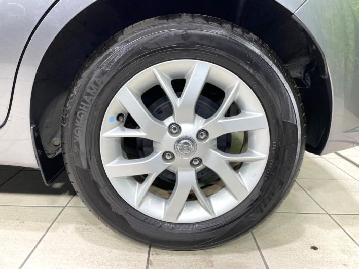2017 Nissan Note DAA-HE12 (UW-6a2cc9e7a903b)[5]