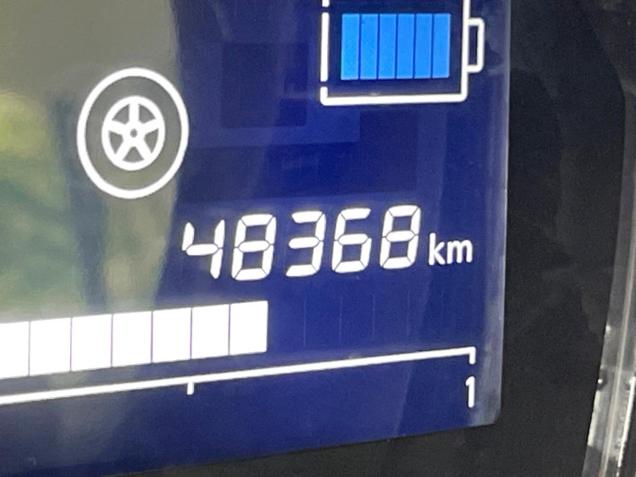 2017 Nissan Note DAA-HE12 (UW-6a2cc9e7a903b)[2]