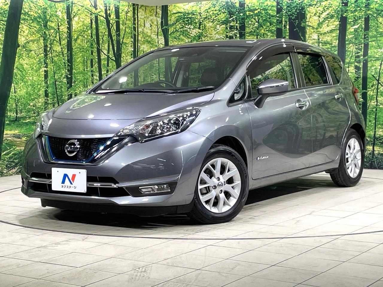 2017 Nissan Note DAA-HE12