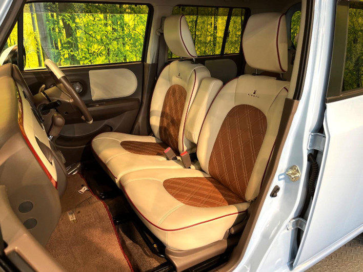 2013 Suzuki Alto Lapin Chocolat DBA-HE22S (UW-6a2cc9e9f13f5)[26]