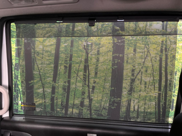 2013 Nissan Serena DAA-HFC26 (UW-6a2cc9f0611c0)[28]