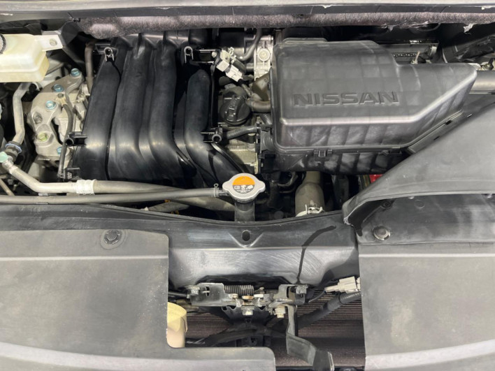 2013 Nissan Serena DAA-HFC26 (UW-6a2cc9f0611c0)[4]