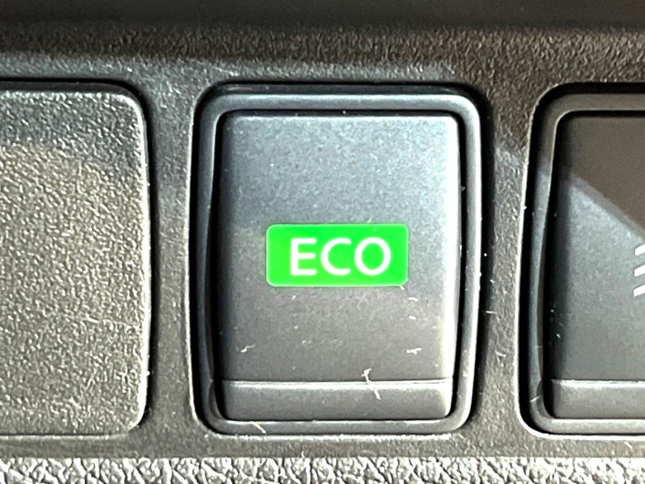 2015 Nissan X-Trail DAA-HNT32 (UW-6a2cc9f5648d5)[13]
