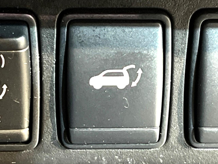 2015 Nissan X-Trail DAA-HNT32 (UW-6a2cc9f5648d5)[11]