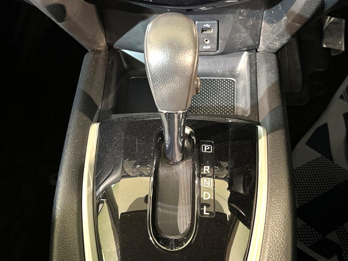 2015 Nissan X-Trail DAA-HNT32 (UW-6a2cc9f5648d5)[18]