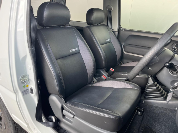 2011 Suzuki Jimny ABA-JB23W (UW-6a2cc9f69c44c)[13]