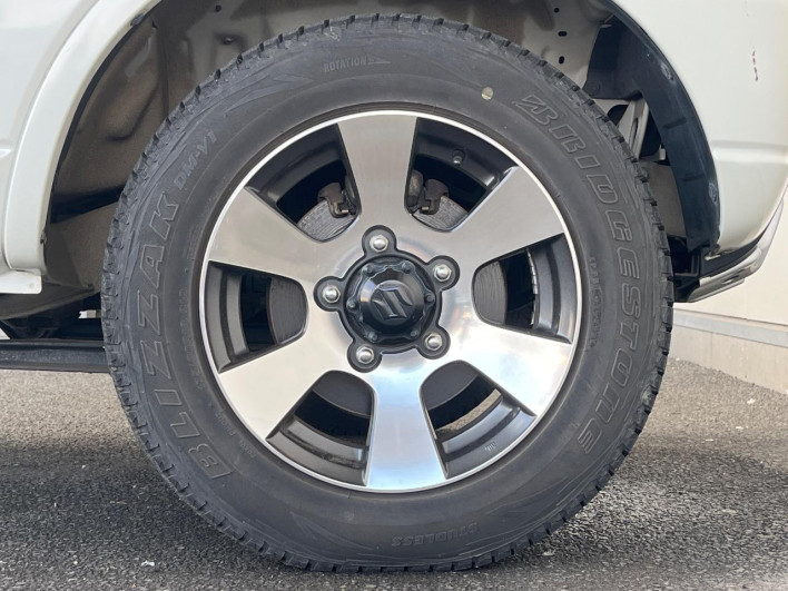 2011 Suzuki Jimny ABA-JB23W (UW-6a2cc9f69c44c)[22]