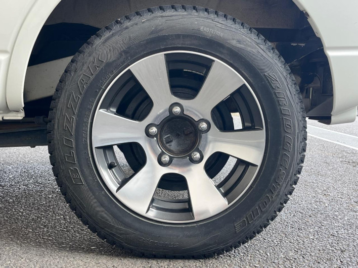 2011 Suzuki Jimny ABA-JB23W (UW-6a2cc9f69c44c)[26]