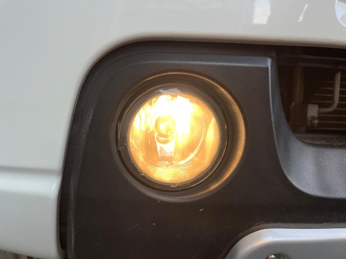 2011 Suzuki Jimny ABA-JB23W (UW-6a2cc9f69c44c)[6]