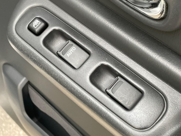 2016 Suzuki Jimny ABA-JB23W (UW-6a2cc9f70c9fb)[23]