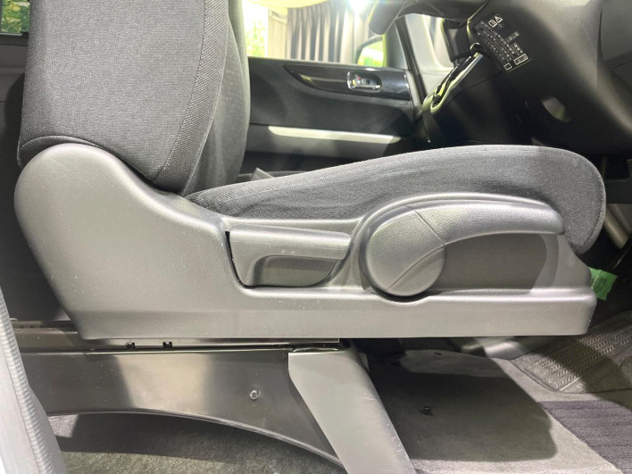 2015 Honda N-BOX CUSTOM DBA-JF1 (UW-6a2cca021fd54)[9]
