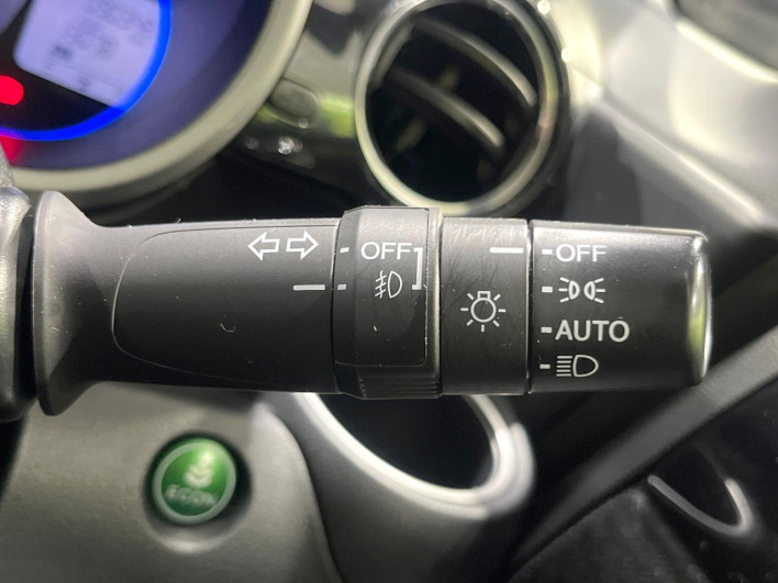 2015 Honda N-BOX CUSTOM DBA-JF1 (UW-6a2cca021fd54)[18]