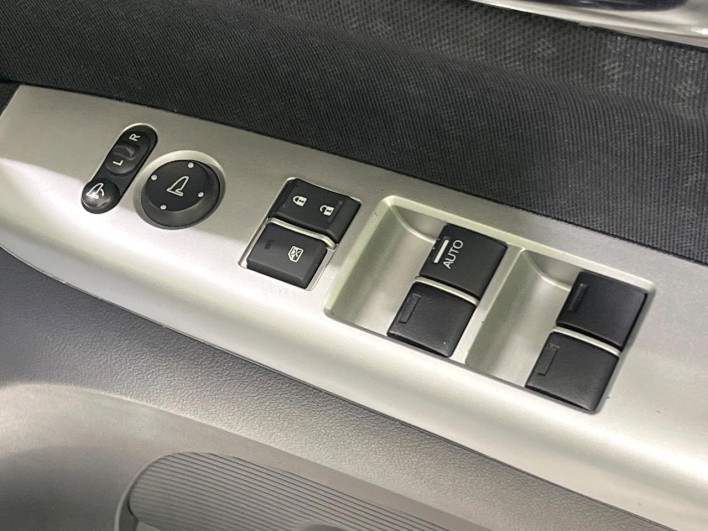 2015 Honda N-BOX CUSTOM DBA-JF1 (UW-6a2cca021fd54)[15]