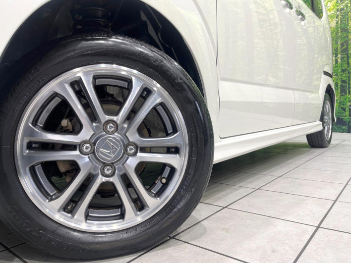 2015 Honda N-BOX CUSTOM DBA-JF1 (UW-6a2cca021fd54)[4]