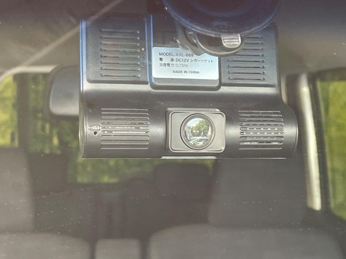 2016 Honda N-BOX DBA-JF1 (UW-6a2cca0293a22)[12]